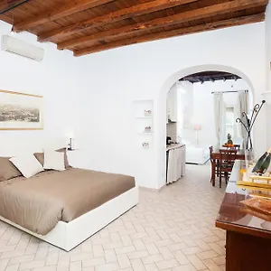 Tritone 91 Apartment